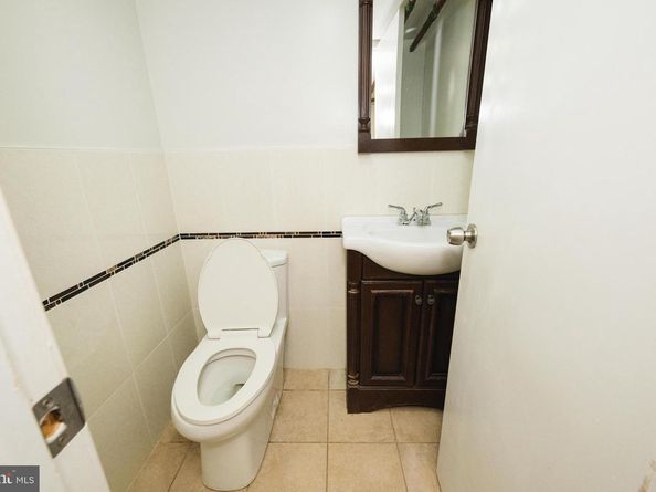 2943 Knorr Street, Philadelphia PA 19149