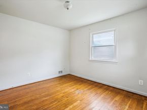 102 Moore Avenue SW, Vienna VA 22180