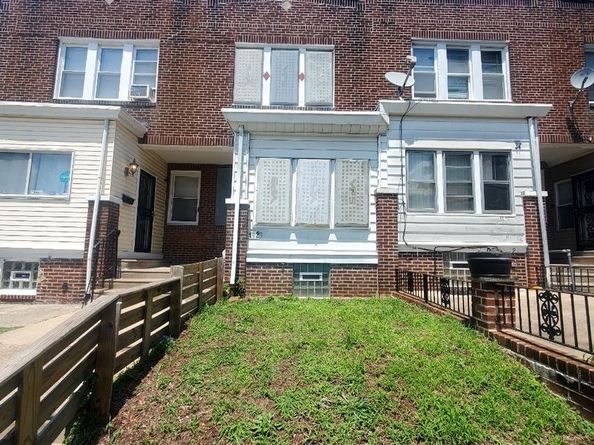 1929 W Sparks Street, Philadelphia PA 19141