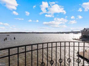 602 Fords Landing Way, Alexandria VA 22314