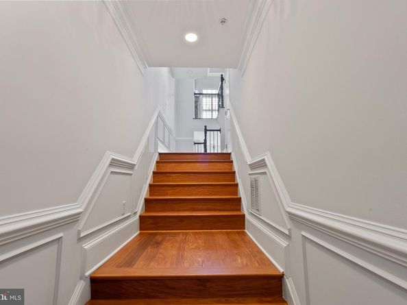 602 Fords Landing Way, Alexandria VA 22314