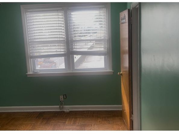 1300 E Gorgas Lane, Philadelphia PA 19150
