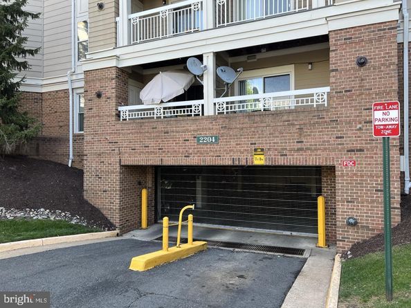 2204 Westcourt Lane 116, Herndon VA 20170