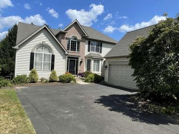 10 Lenape Drive