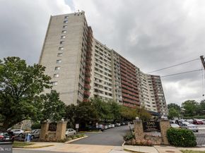 5340 Holmes Run Parkway 1003, Alexandria VA 22304