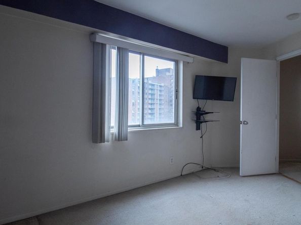 5340 Holmes Run Parkway 1003, Alexandria VA 22304