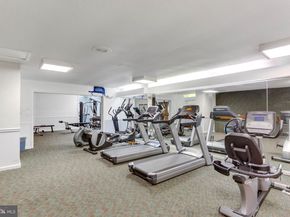 5340 Holmes Run Parkway 1003, Alexandria VA 22304