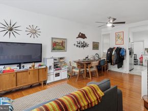 634 Cross Street, Philadelphia PA 19147