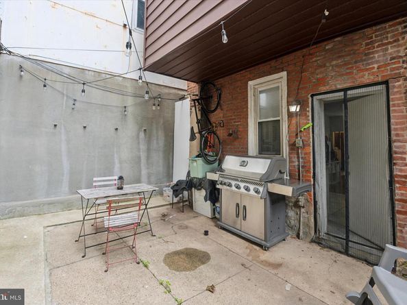 634 Cross Street, Philadelphia PA 19147
