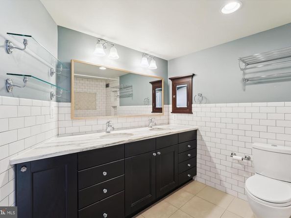 5225 Pooks Hill Road 1701N, Bethesda MD 20814