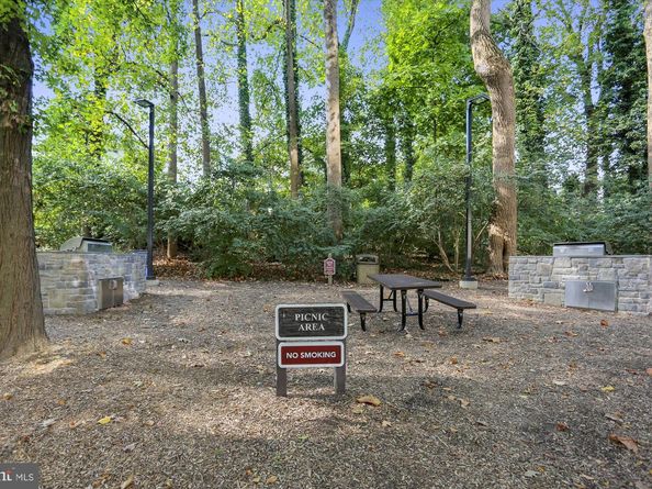 5225 Pooks Hill Road 1701N, Bethesda MD 20814