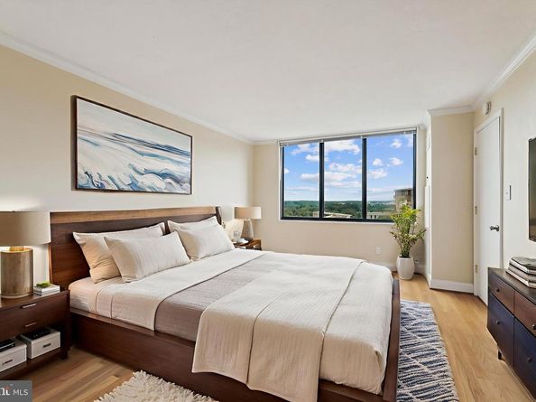 5225 Pooks Hill Road 1701N, Bethesda MD 20814