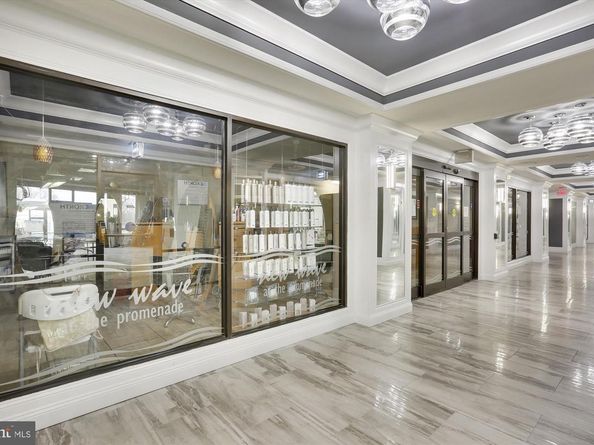 5225 Pooks Hill Road 1701N, Bethesda MD 20814