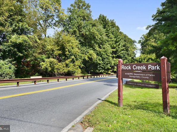 5225 Pooks Hill Road 1701N, Bethesda MD 20814
