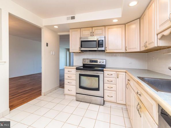 2131 Welsh Road 315, Philadelphia PA 19115