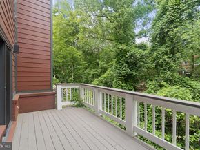 3015 Oregon Knolls Drive NW, Washington DC 20015