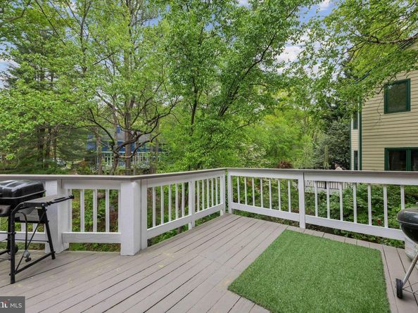 3015 Oregon Knolls Drive NW, Washington DC 20015