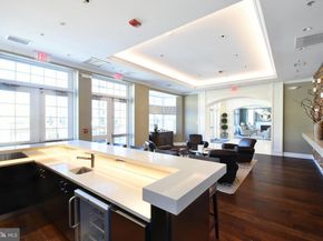 8229 River Road, Bethesda MD 20817