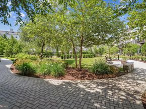 8229 River Road, Bethesda MD 20817