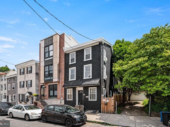 4461 Silverwood Street, Philadelphia PA 19127
