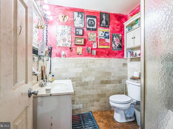1400 S 23rd Street, Philadelphia PA 19146