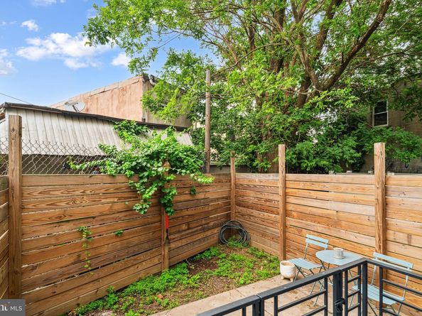 435 W Berks Street, Philadelphia PA 19122