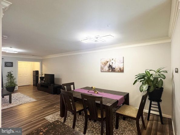 21897 Elkins Terrace, Sterling VA 20166
