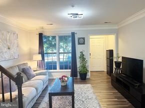 21897 Elkins Terrace, Sterling VA 20166