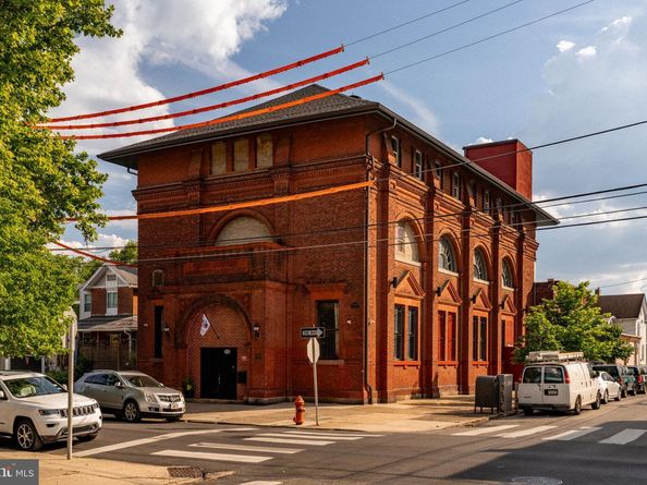 4900 Longshore Avenue, Philadelphia PA 19135