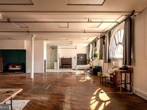 4900 Longshore Avenue, Philadelphia PA 19135