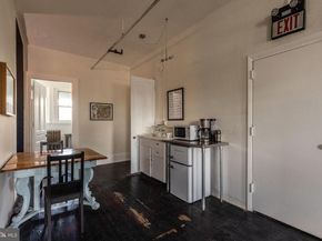4900 Longshore Avenue, Philadelphia PA 19135