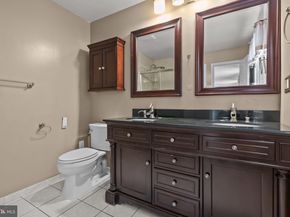 23 Evergreen Way, Philadelphia PA 19115