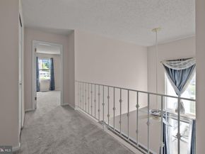 23 Evergreen Way, Philadelphia PA 19115
