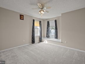 23 Evergreen Way, Philadelphia PA 19115