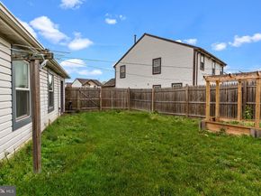 23 Evergreen Way, Philadelphia PA 19115