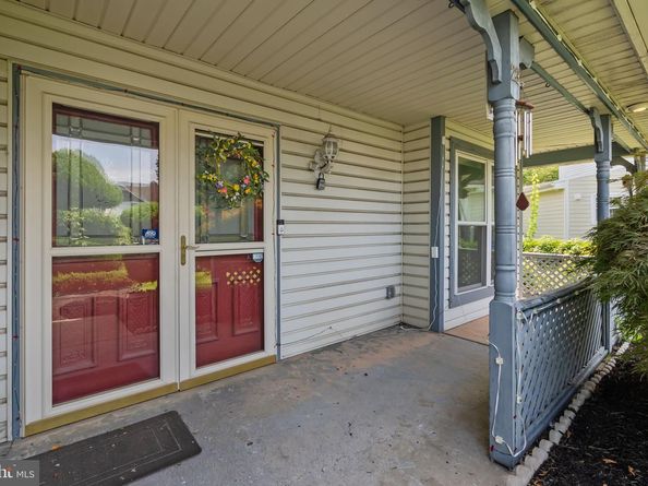 23 Evergreen Way, Philadelphia PA 19115