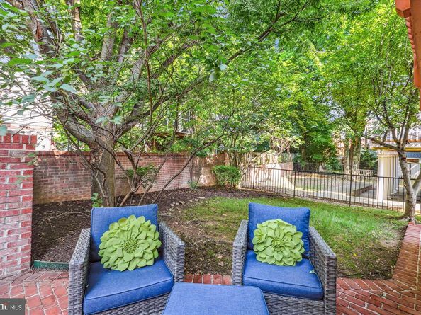 2227 N Albemarle Street, Arlington VA 22207