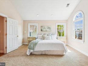 2227 N Albemarle Street, Arlington VA 22207