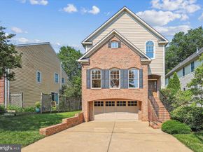 2227 N Albemarle Street, Arlington VA 22207