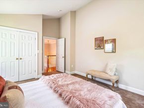 2227 N Albemarle Street, Arlington VA 22207