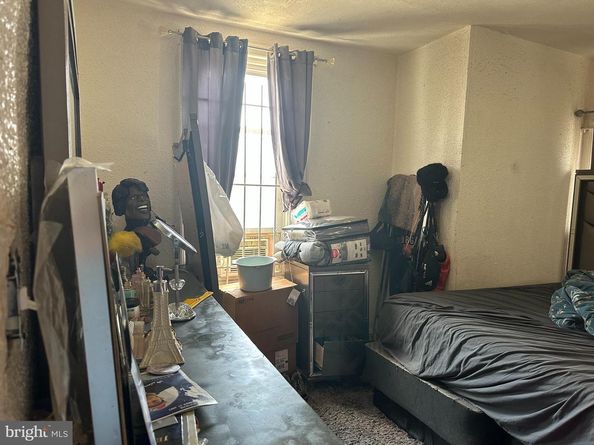 3015 N 25TH Street, Philadelphia PA 19132