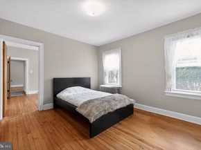 208 Limekiln Pike, Glenside PA 19038