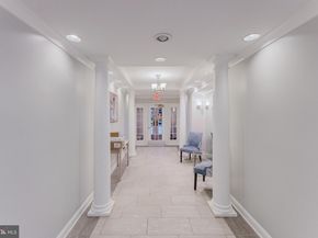 5563 Seminary Road 406, Falls Church VA 22041