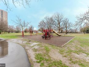 5563 Seminary Road 406, Falls Church VA 22041