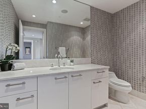 1881 N Nash Street 810, Arlington VA 22209