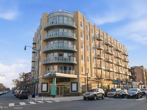 2550 17TH Street NW 305, Washington DC 20009