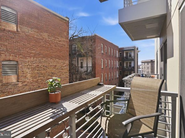 2550 17TH Street NW 305, Washington DC 20009