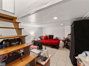 1715 W Thompson Street, Philadelphia PA 19121