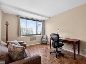 4200 Cathedral Avenue NW 1001, Washington DC 20016