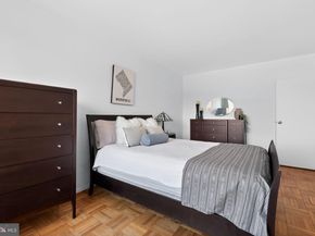 4200 Cathedral Avenue NW 1001, Washington DC 20016